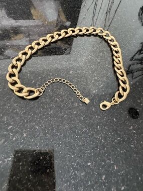 Gold Link Chain Necklace - Chunky Curb Style